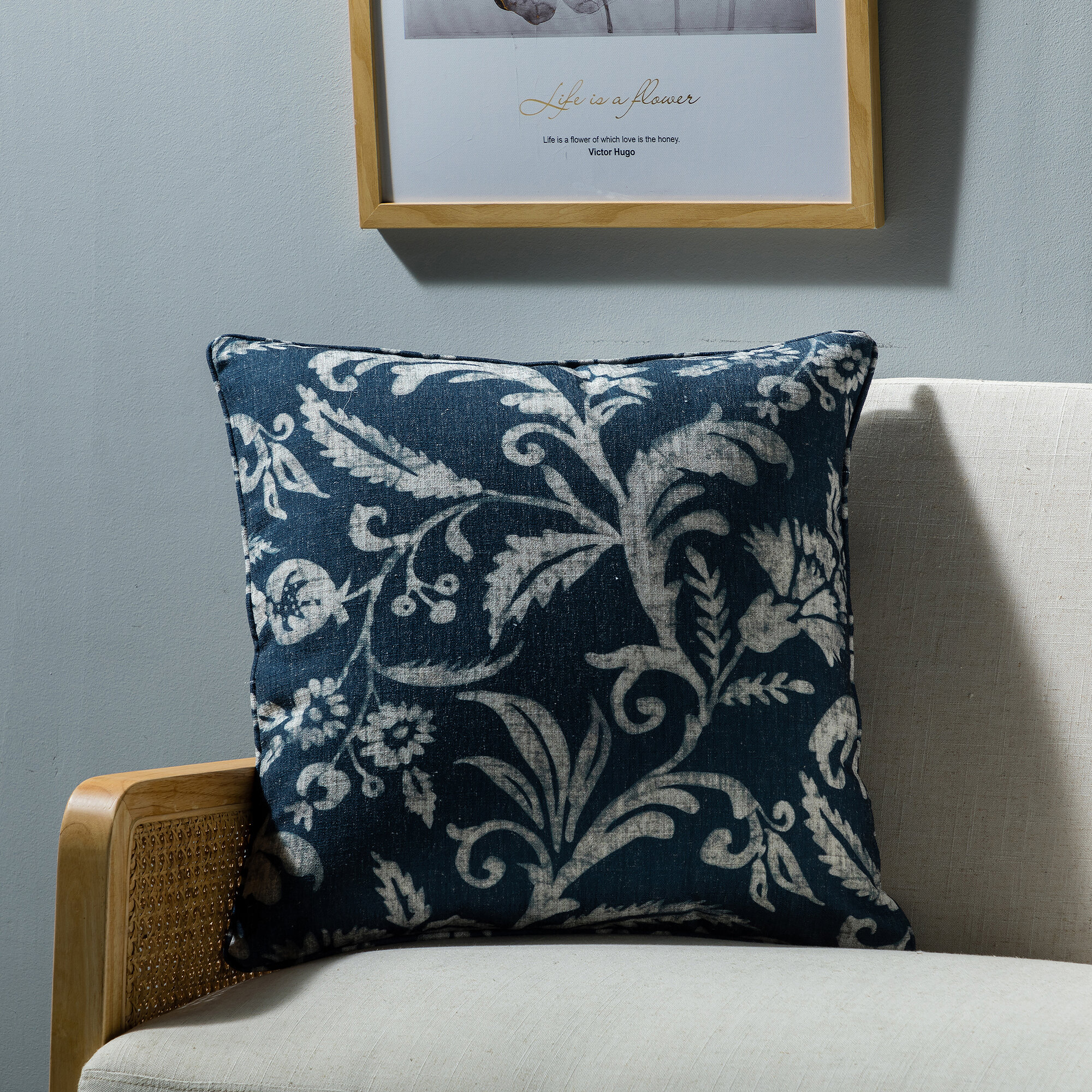 Tappahannock Square Pillow Cover (Set of 2) Dovecove Color: Navy, Size: 20 H x 20 W