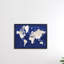 Carte du monde traditionnelle avec tons neutres sur fond bleu - impression-59974459-59974458