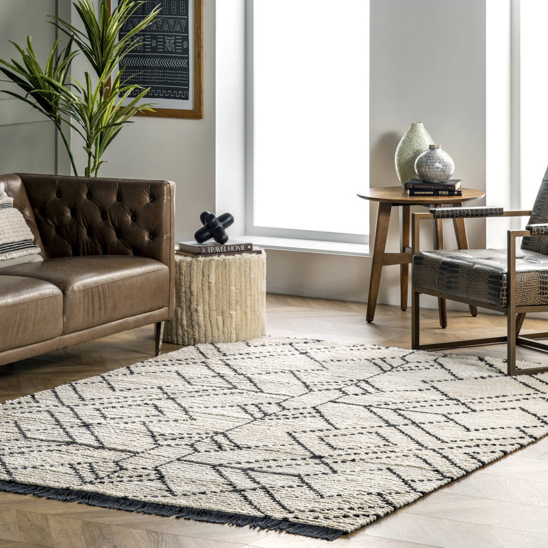 Tapis beige à poils longs texturé Nola, Rectangle 5 pi 3 po x 7 pi 4 po