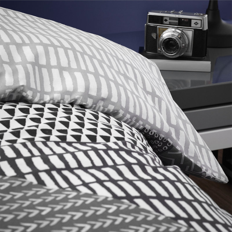 Larsson Geo Duvet Cover Set, Grey, Double Duvet Cover + 2 Standard Pillowcases