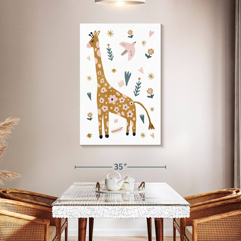 Adorable girafe scandinave sur toile, H 48 po x l 32 po x P 1,25 po
