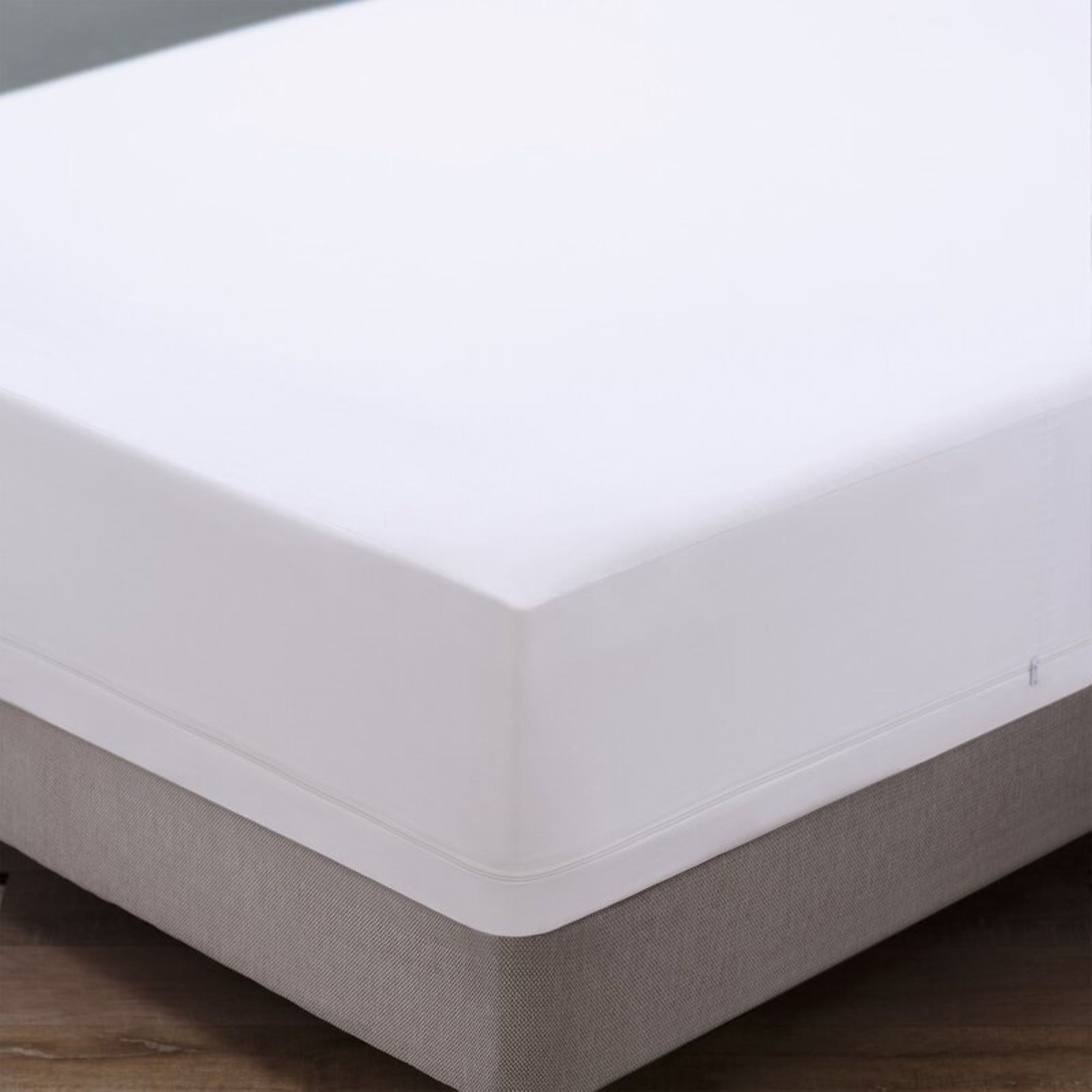  Waterproof Mattress Protector, Full
