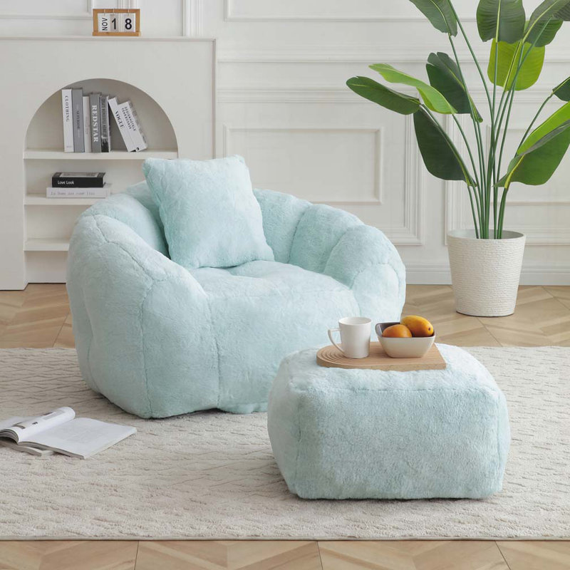 Fauteuil à billes en fausse fourrure, Fausse fourrure bleu clair