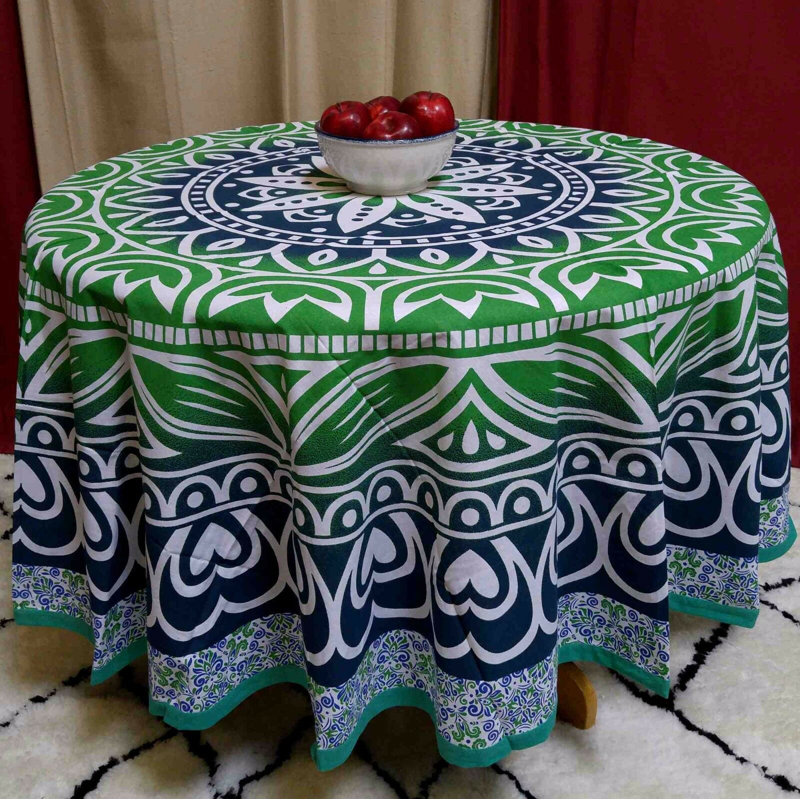 Isulf Cotton Heart Design Beach Tablecloth