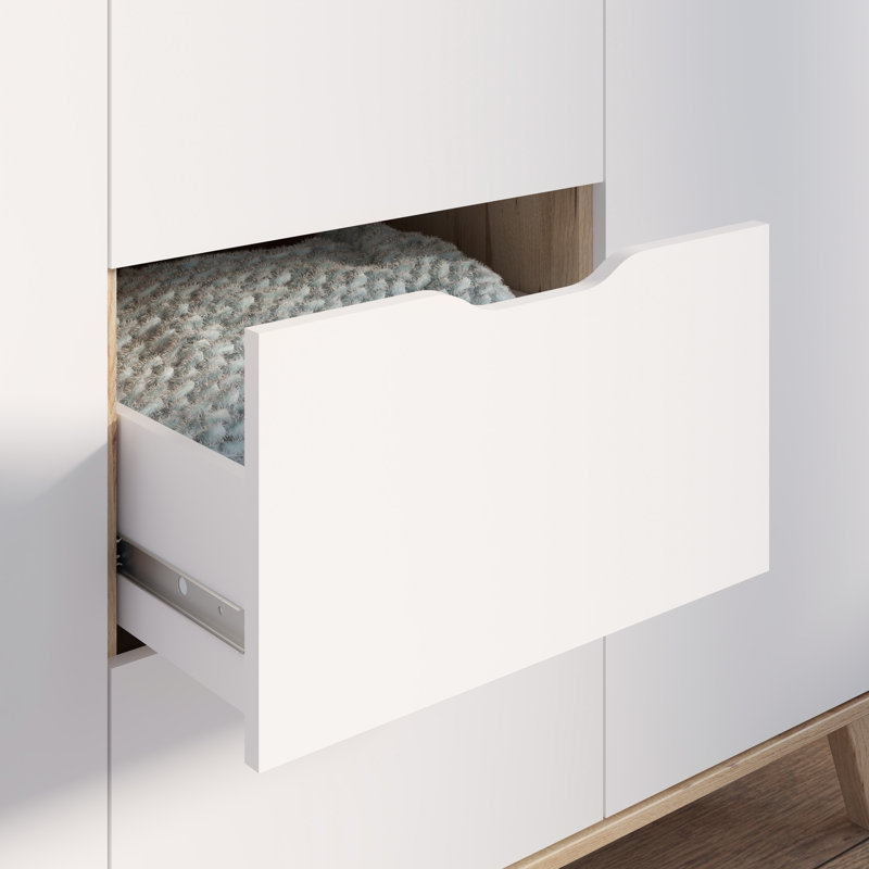 Ashburn 3 Door Wardrobe