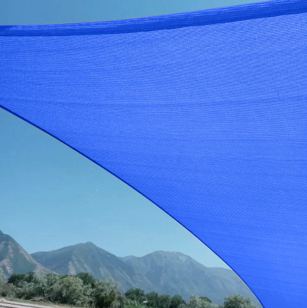 Toile d'ombrage triangulaire ShadeSheet, Bleu