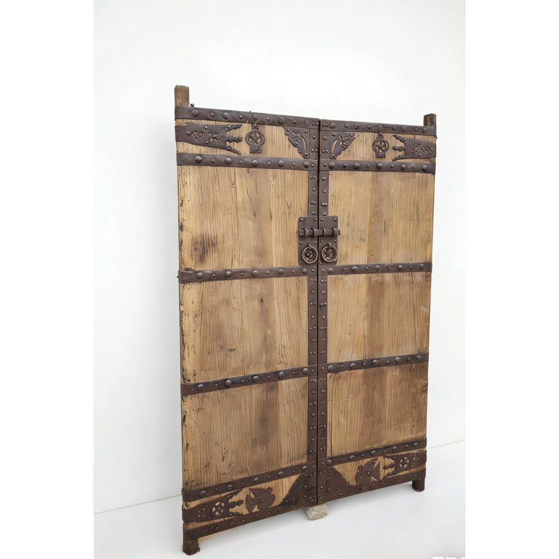 DYAG East Brown Solid Wood Pivot