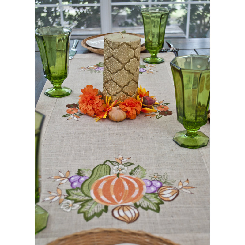 Chemin de table Jacqueline, 35 po x 15 po