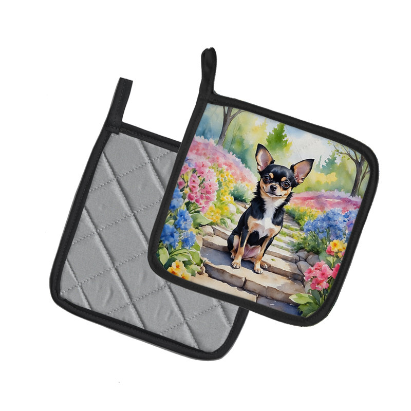 Caroline's Treasures Floral Polyester Potholder Set