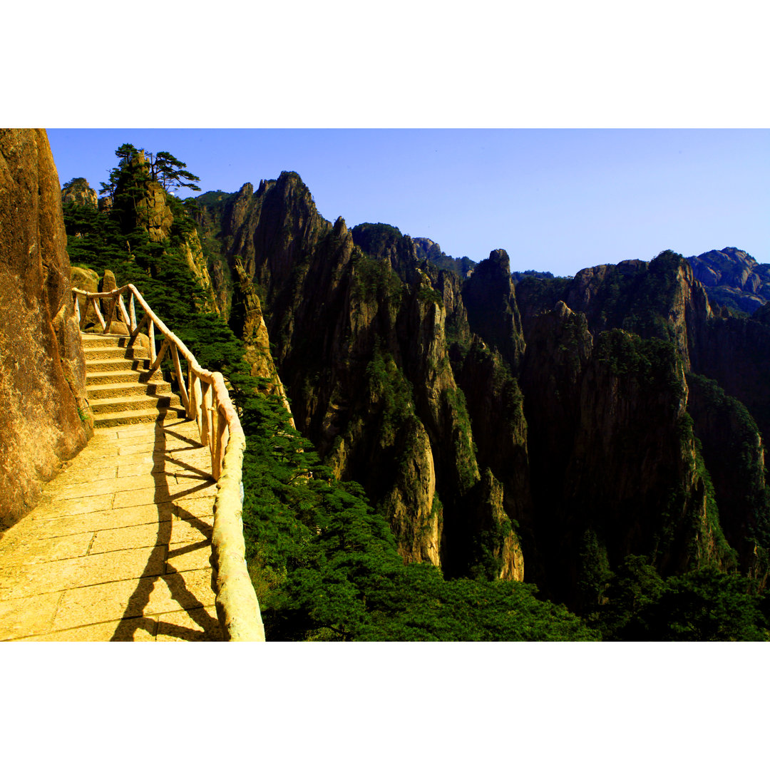 Huangshan Scenc von Kanmu - Kunstdrucke auf Leinwand