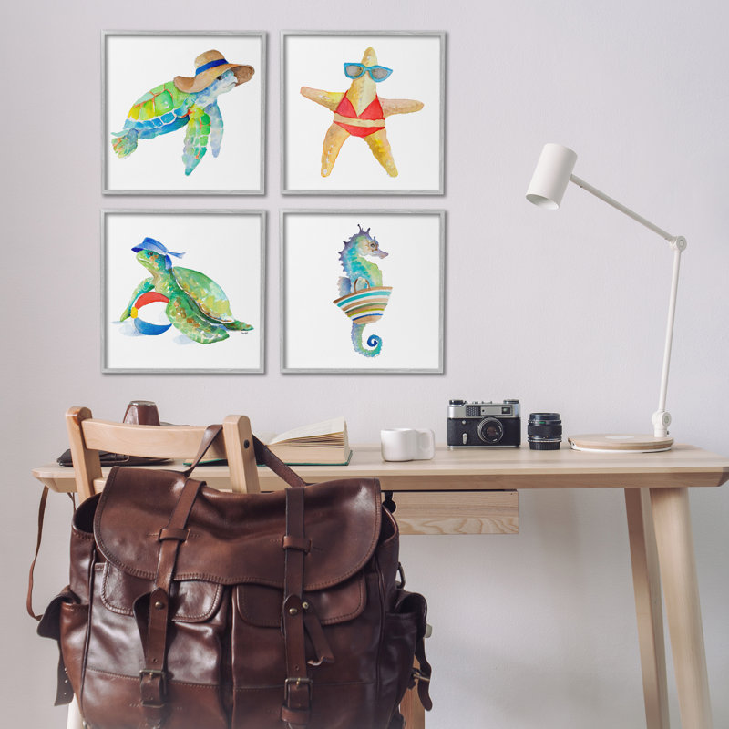 «Summer Beach Creatures», ensemble de 4 giclées par Lanie Loreth, Giclée encadrée blanc bord de mer, H 17 po x l 17 po