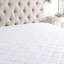 Protège-matelas en duvet synthétique Lucerne-280564927