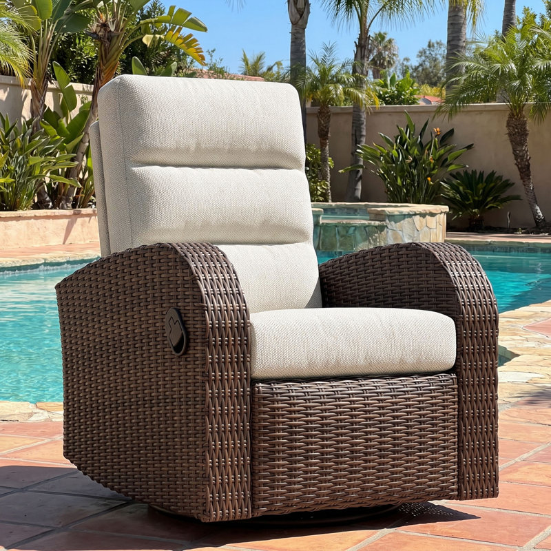 Fauteuil inclinable et pivotant surdimensionné en osier avec coussins, Coussin beige / structure brune