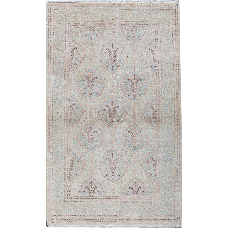 Tapis beige noué à la main de haute qualité