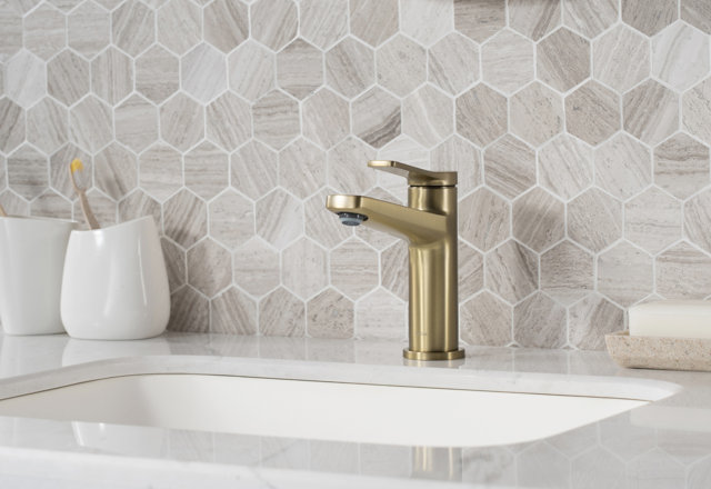 Top Bathroom Sinks & Faucets