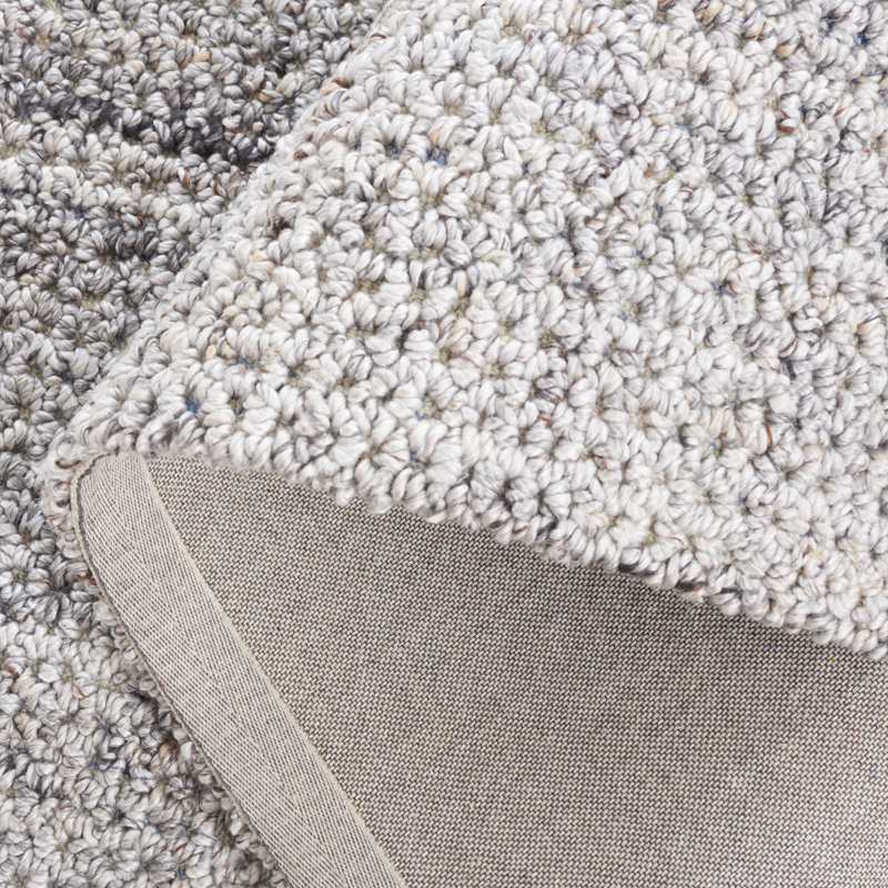 Marisabel Abstract Hand Tufted Pet Yarn/Wool/Cotton Rug in Light Gray/Gray, Rectangle 5' x 8'