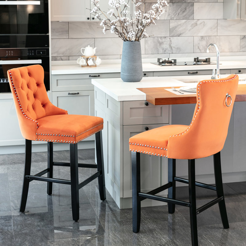 Chaises de bar luxueuses en velours, dossier capitonné, finitions soignées, ensemble de 2 chaises élégantes orange avec design, assise en mousse à haute résilience.