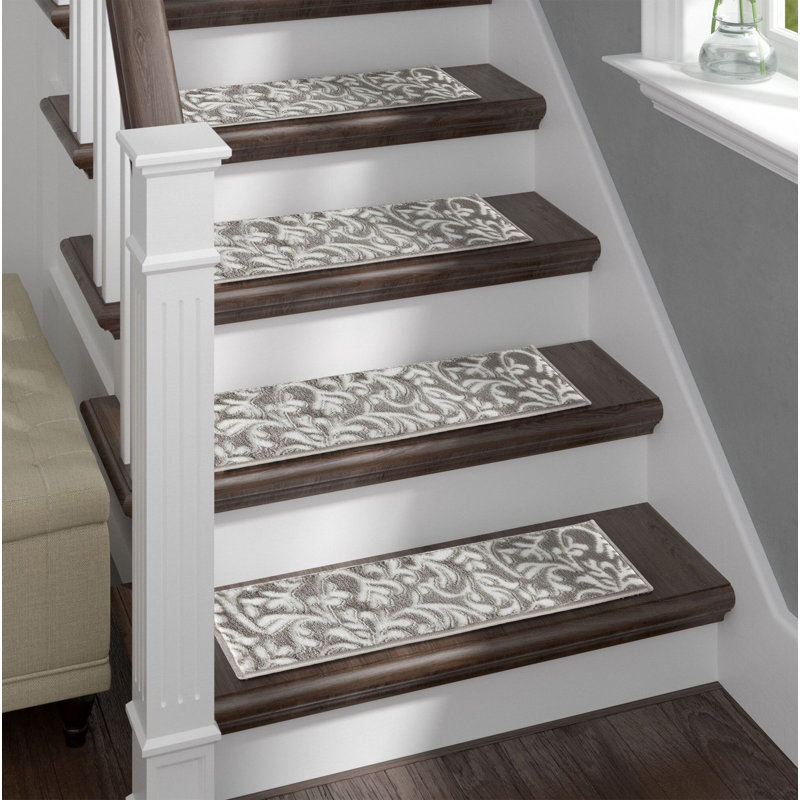 Tapis d'escalier moderne à motif floral gris