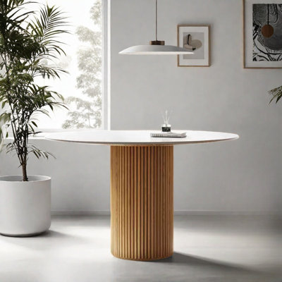 Dining table of modern quality