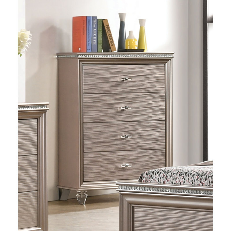 Commode à 4 tiroirs 30,13 po Sienna