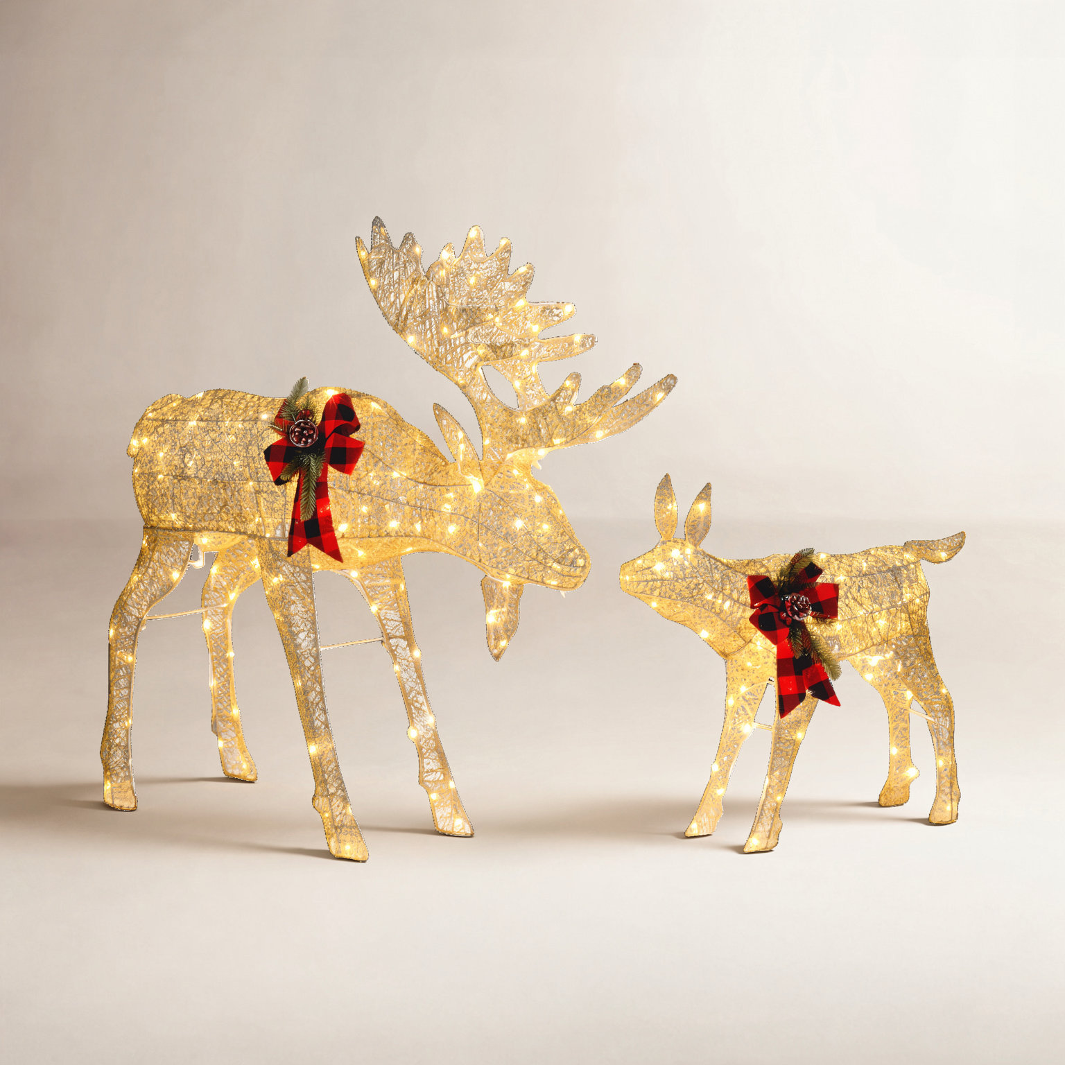 Jalyrica Lighted Moose Family Set, Gold