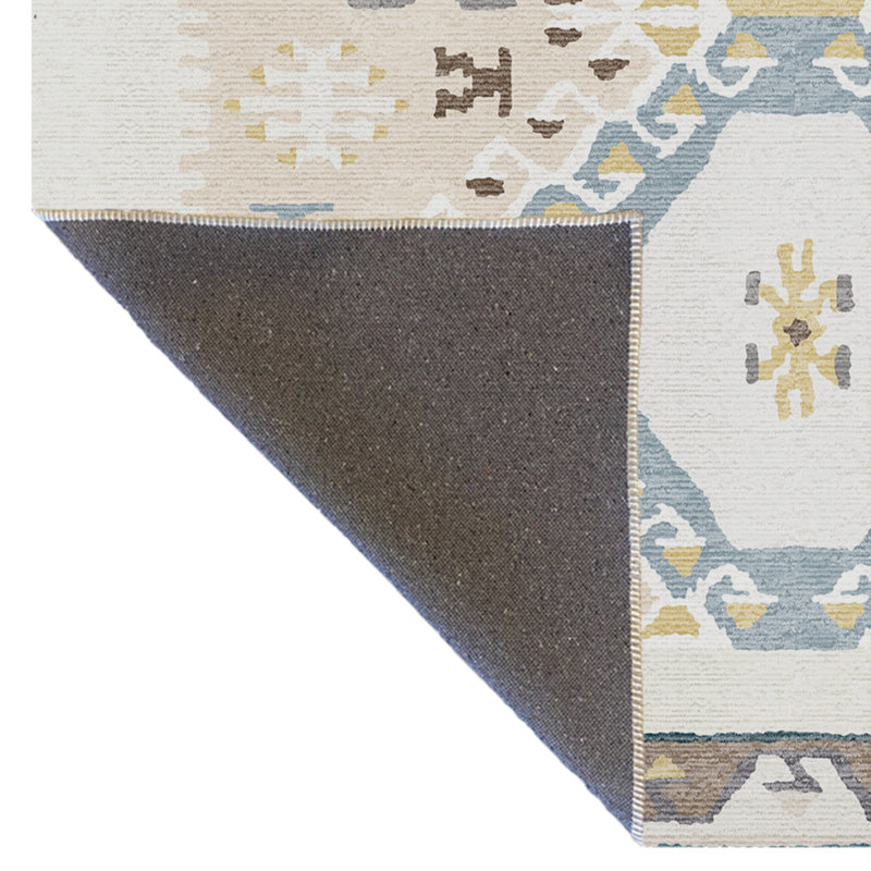 Tapis Kort, Rectangle 3 pi 11 po x 5 pi 11 po