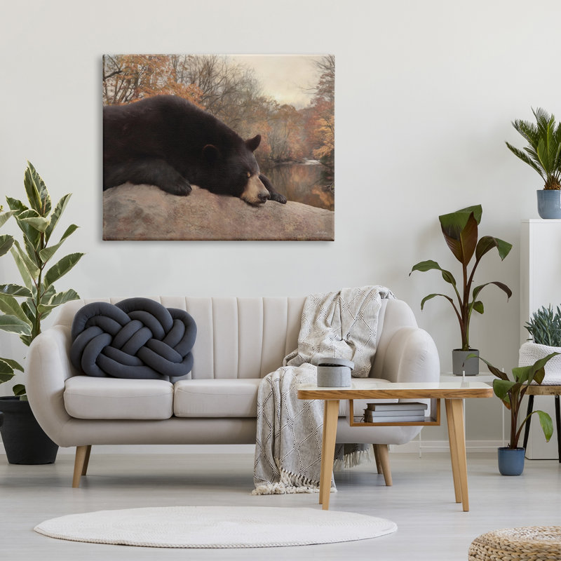 «Falling Bear Autumn Foliage Lake» - Photographie sur toile tendue, H 36 po x l 48 po x P 1,5 po