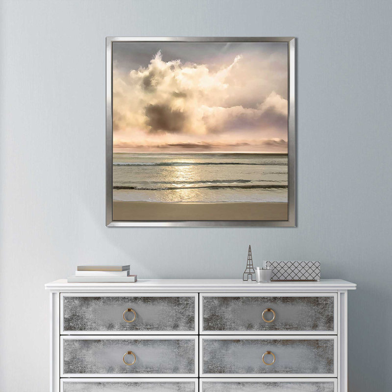 «Warm Breezes», reproduction, H 21,5 po x l 33,5 po x P 2 po, Cadre flottant argent