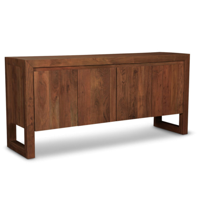 Brooks Buffet, Americano