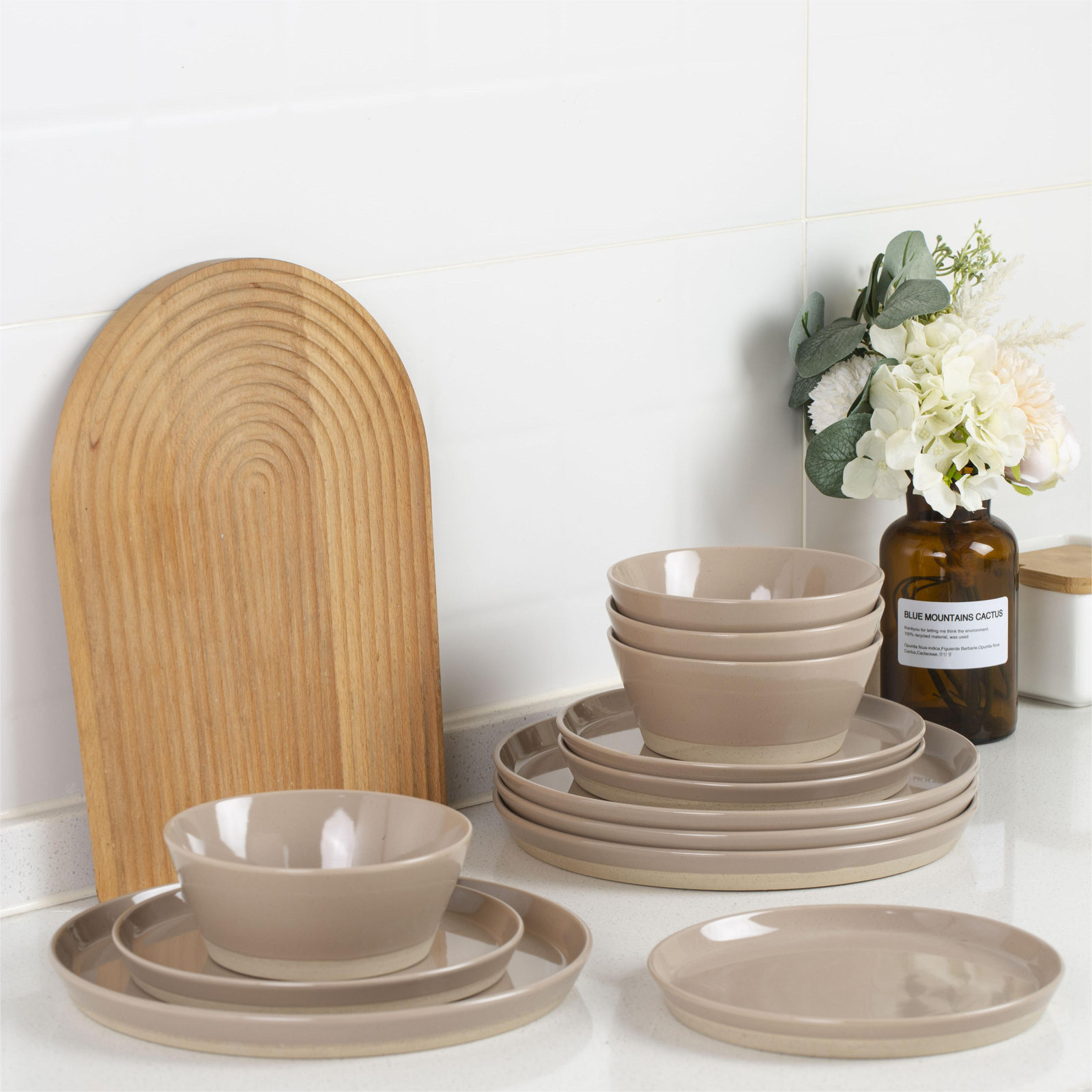 Lilwenn Stoneware Dinnerware Set, Brown