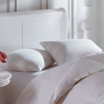 Cascada Down Plush, European