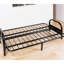 Structure de futon ajustable en métal noir pour créer un espace de vie élégant