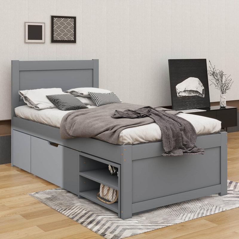 Un lit plateforme avec un tiroir et deux tablettes, Gris, Simple