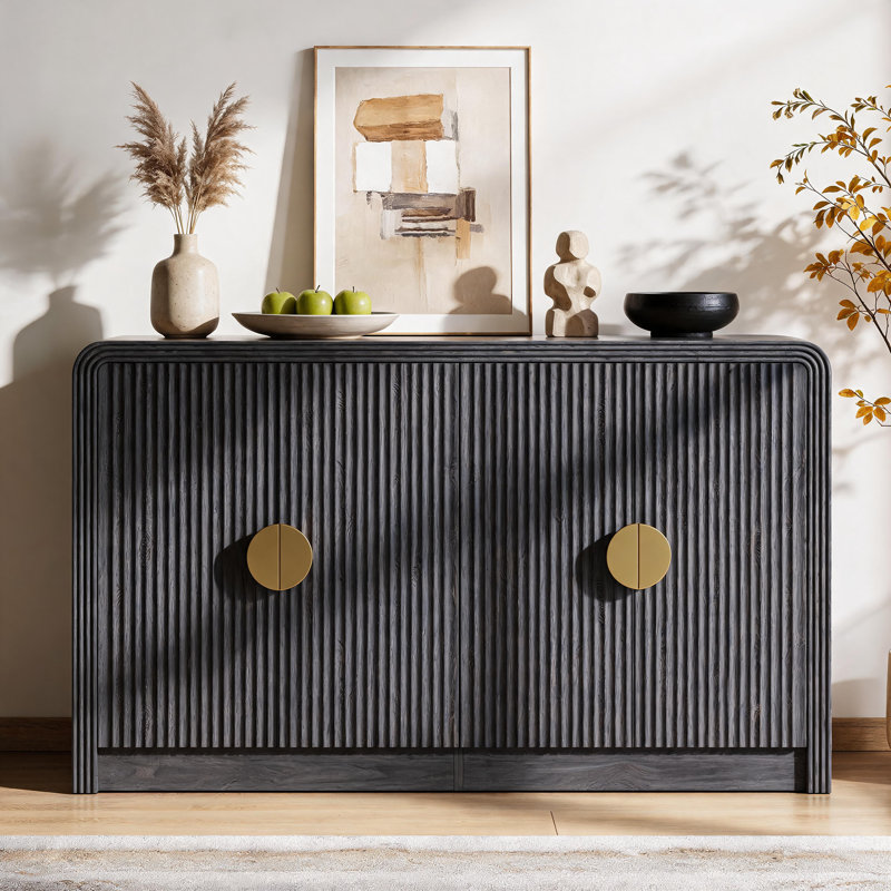 Buffet de 55 po style Mid-Century avec portes à grain ondulé et tablettes réglables, armoire de rangement en noyer foncé pour le salon, le vestibule et le bar