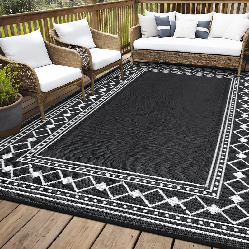 8x10 FT Black/White Reversible Plastic Straw Outdoor Rug, Waterproof Stain Resistant Foldable Floor Carpet, Portable RV Camping Mat for Patio Deck Backyard Porch Balcony Beach