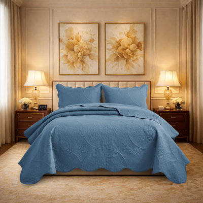 Floral Embossed Microfiber Quilt Set Pre-Washed  Soft Bedspread