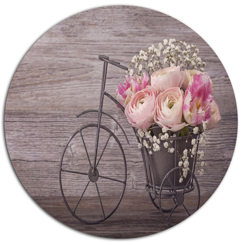 «Ranunculus Flowers on Bicycle», photographie, H 23 po x l 23 po x P 1 po, Métal