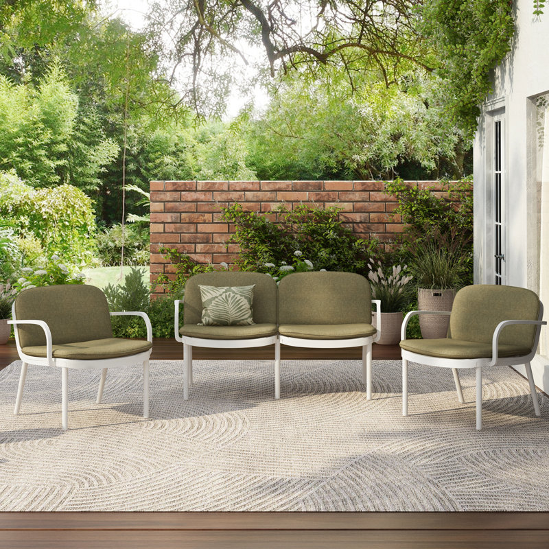 Ensemble de 3 fauteuils de jardin avec structure et coussins blancs en PP - 2 fauteuils club, confortable et facile à déplacer grâce à sa structure et ses coussins, revêtement respirant et facile à ranger.