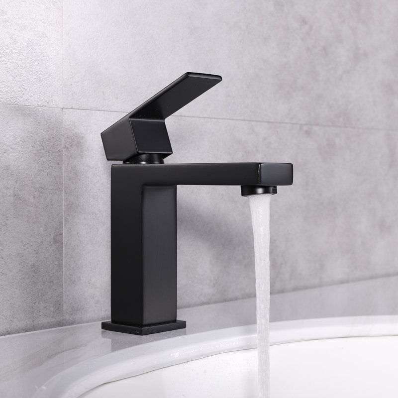 Single-Hole Bathroom Faucet, Black