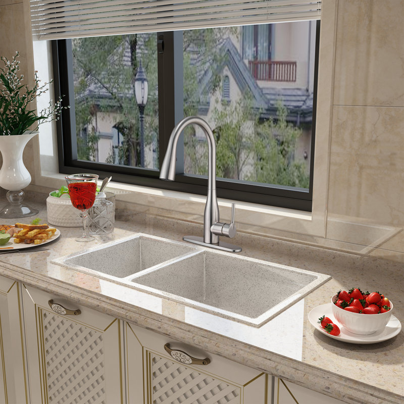 Mondawe Pull Down Kitchen Faucet, Silver