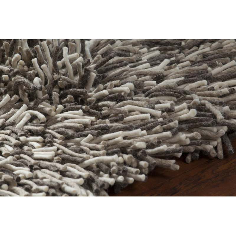 Big Jos White/Gray Area Rug, Rectangle 5' x 7'6"