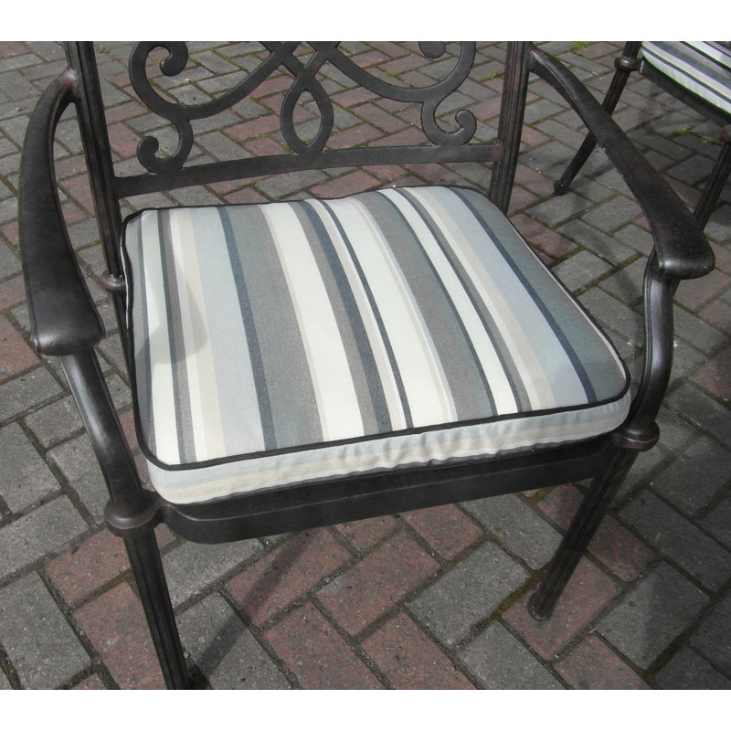 Canouan 8 - Person Patio Dining Set with Oval Table , Cushions Included