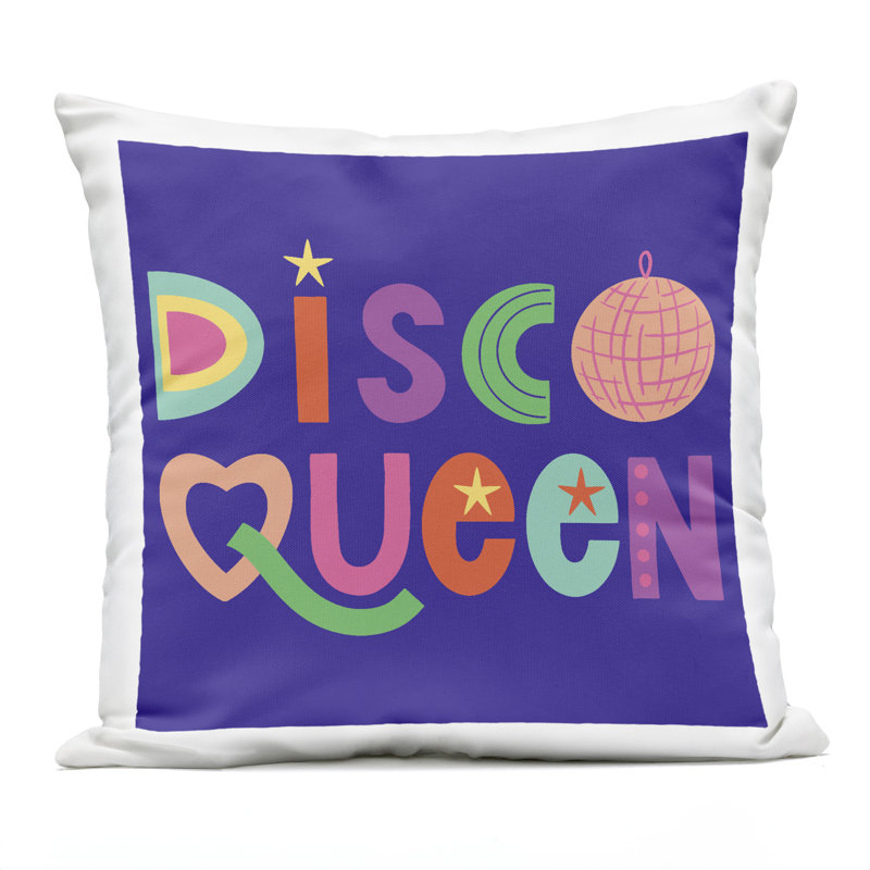 Coussin d'extérieur imprimé disco avec lettres rétro Design par Sazerelli Designs