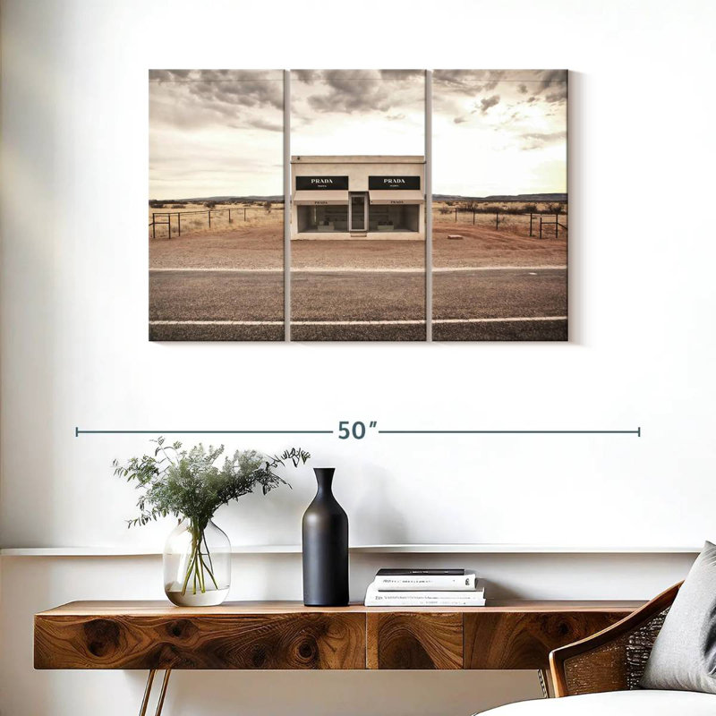 Lilie Marfa, 24" H x 38" W