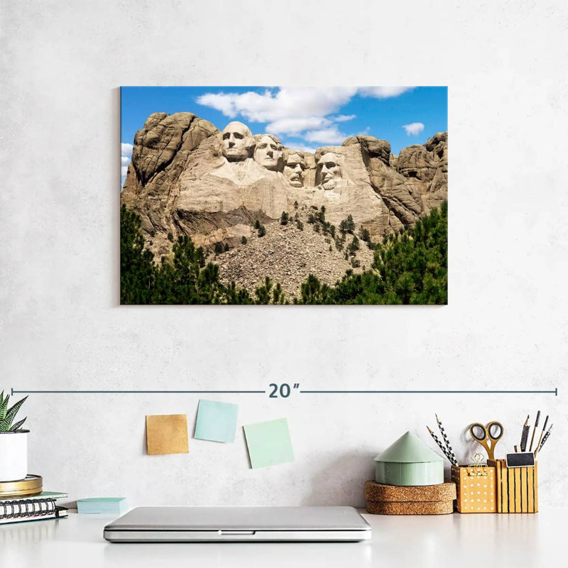 Lelar Mount Rushmore Landmark, 8" H x 12" W
