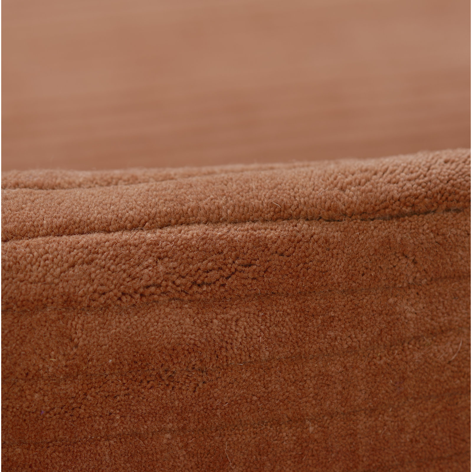 Guiness Hand-Loomed Wool Rug, Rectangle 2' x 4'