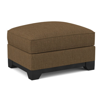 Brünhild Upholstered Ottoman