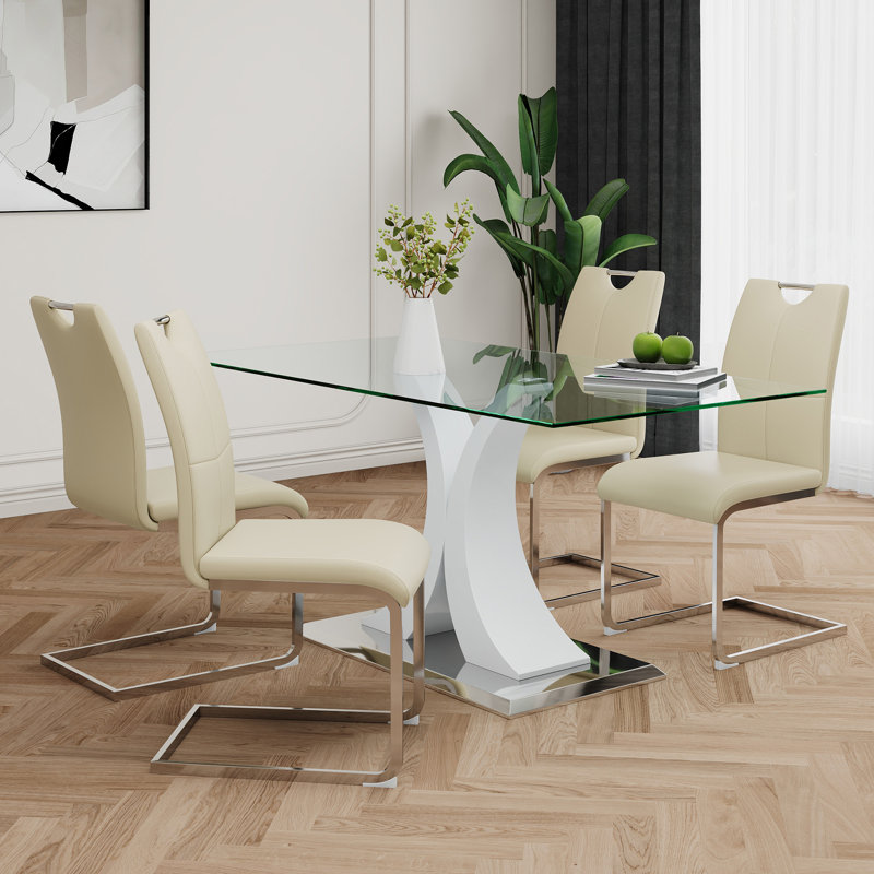 Table en verre de style moderne