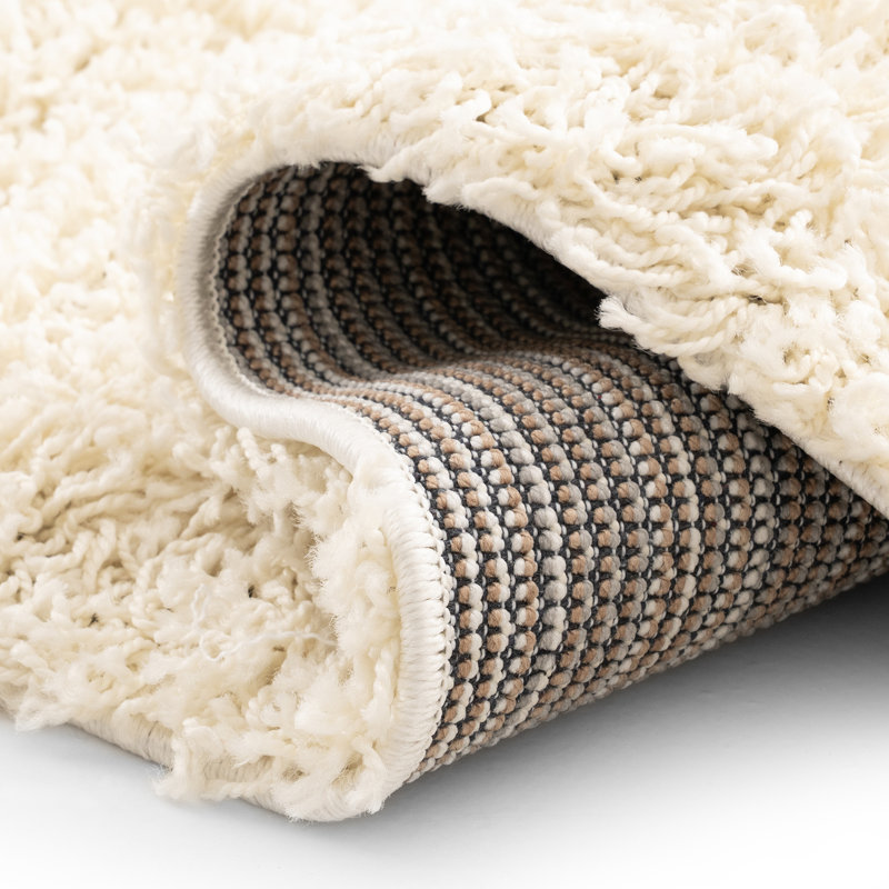 Alana Transitional Solid Cream Polypropylene Round Shag Area Rug, 5'3'' Round, 6RND - ( 5'3'' Round )