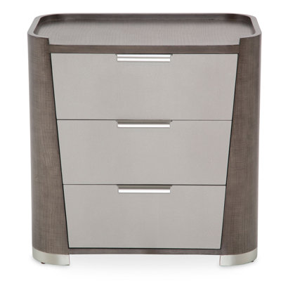 Roxbury Park 3 - Drawer Nightstand